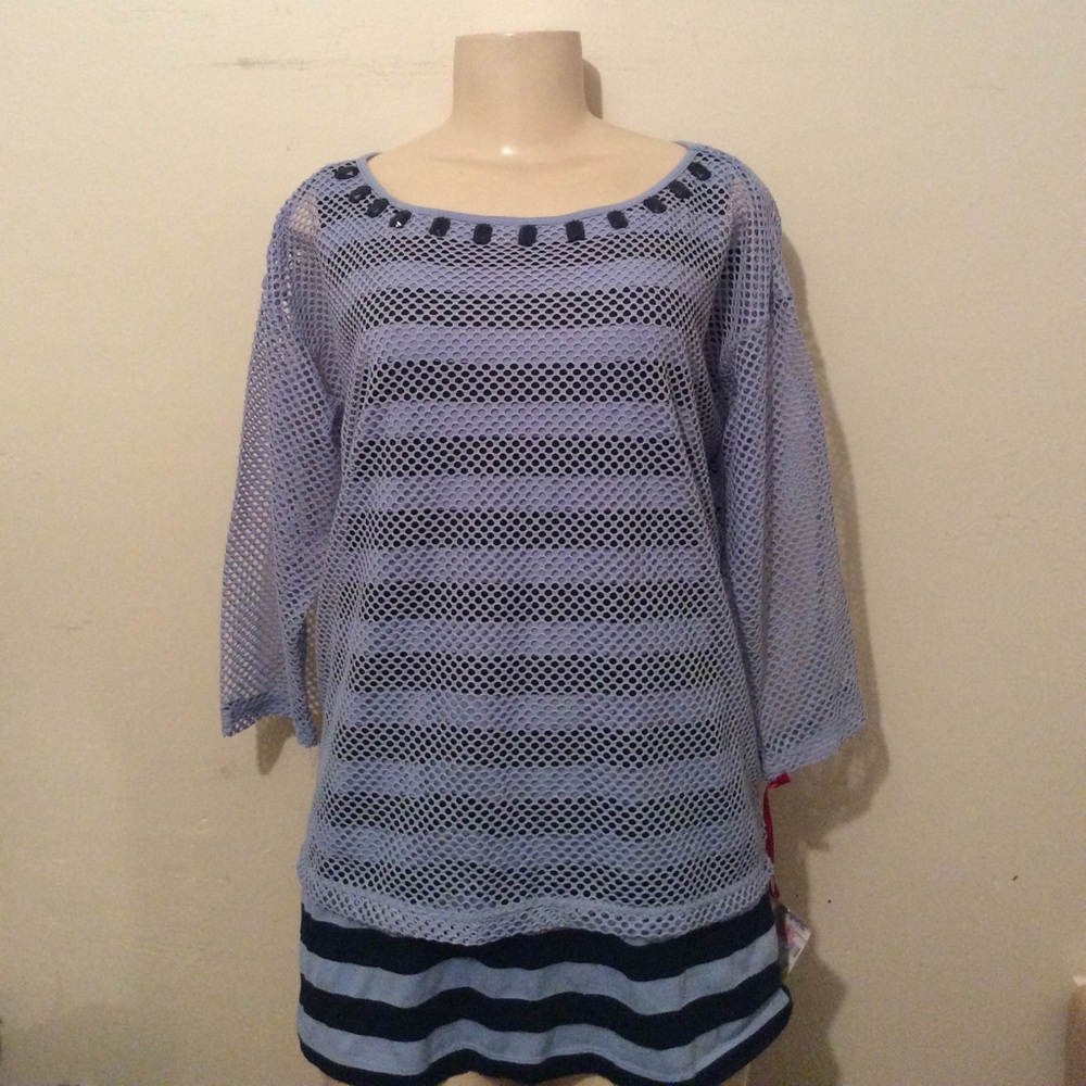 NWT Layered blue top size med